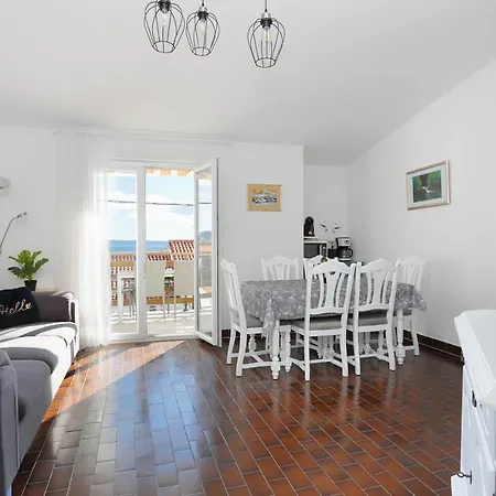 Apartament By The Sea Seget Vranjica, Trogir - 6094 *